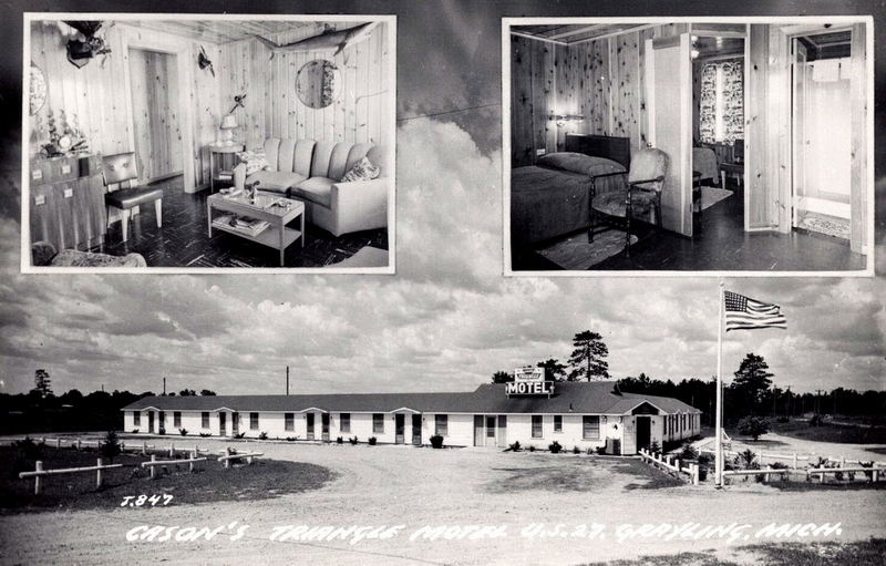 Bakers Triangle Motel (Casons Triangle Motel, Hulls Triangle Motel) - Old Postcard Casons